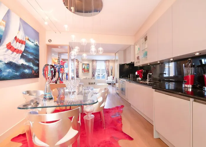 Appartement Rare! Appartement, 100m2, Climatisé - Port De *