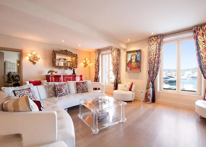 Rare! Appartement, 100m2, Climatise - Port De Apartment Saint-Tropez